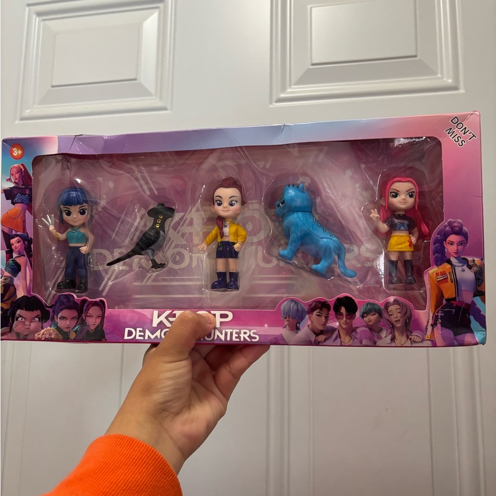 Demon Hunters Action Figure Set - Multicolor